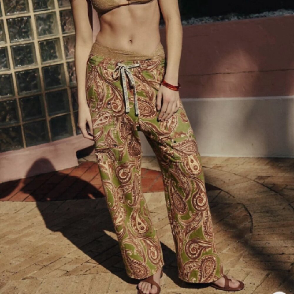 Free People We The Free Jet Set Knit Printed Pull-On Pants in Exploded Paisley